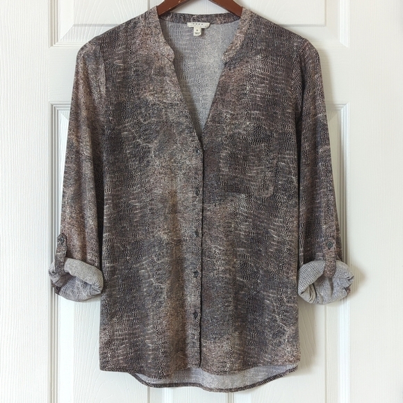 Soft Joie Dane Snakeskin Printed Long Roll Tab Sleeve V-neck Button Down Shirt S - Picture 2 of 14